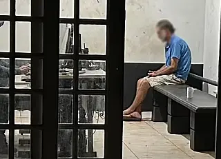 Marido mata mulher com golpe de faca