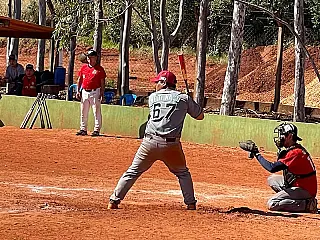 Melhores do beisebol disputam em Vila Vargas