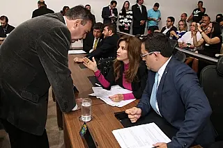 PMDB vai superar Lama Asfáltica, afirmam deputados