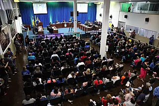 Vereadores aprovam PL do executivo que altera o PCCR da Educação