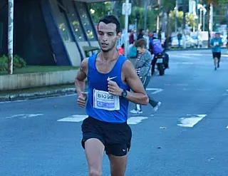Douradense Caio Pompeu chega entre os primeiros em prova paulista