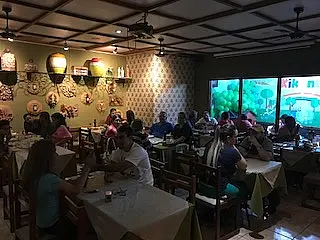 Restaurantes são autorizados a operar com 30% de atendimento presencial
