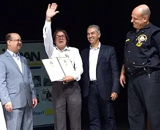 Jornalista Russo é reconhecido com medalha em evento do DOF