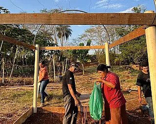 Projeto conclui instalação de estufa na aldeia Bororó