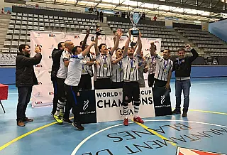 Corinthians ganha Interclubes mundial de futsal sobre o Barça