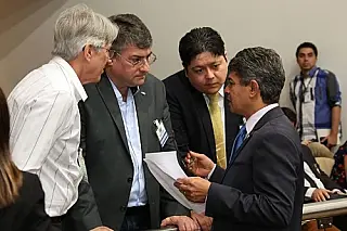 Após muito debate Assembleia mantem veto ao projeto conhecido como lei do AR