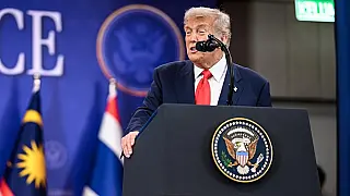 Senado dos EUA aprova medida que considera ilegais tarifas de Trump contra o Brasil