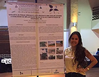 Artigo científico sobre compostagem de resíduos urbanos projeta egressa da Unigran