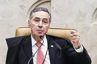Barroso promove almoço com Lira e Pacheco no STF