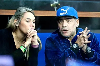 Maradona é investigado por suposta agressão contra companheira