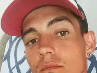 Triturado por betoneira, rapaz morre na Capital