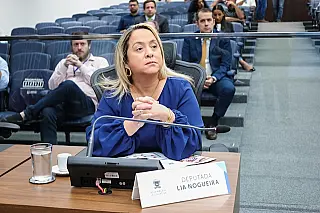 Lia Nogueira propõe regularização de conjunto habitacional