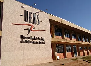 Uems divulga edital com ensalamento de concurso para professor