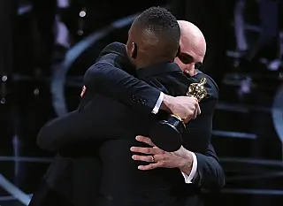 Após confusão, 'Moonlight' é escolhido melhor filme do Oscar 2017