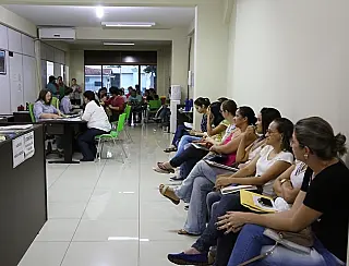 Novos aprovados em concurso público são chamados em Dourados
