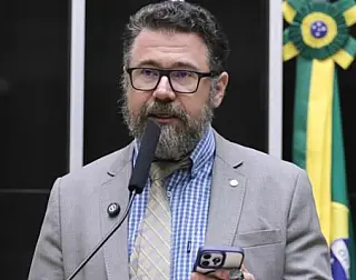 Deputado de MS defende fim do IPTU e IPVA