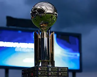 Flamengo começa a decidir com o Independiente