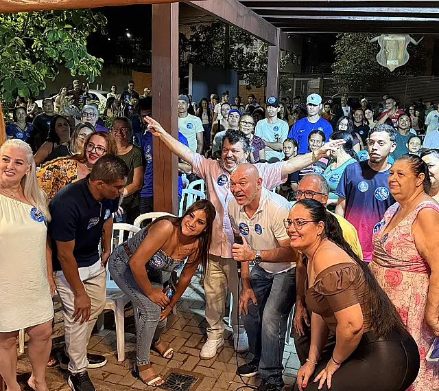 Candidato fala em educação com qualificação profissional