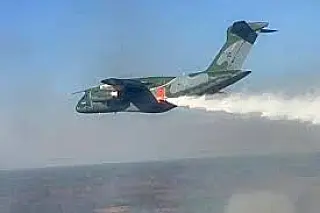 Avião da FAB já lançou mais de 48 mil litros de água nos incêndios em MS