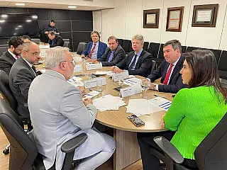 Em reunião com Riedel e Simone, Petrobras sinaliza conclusão
