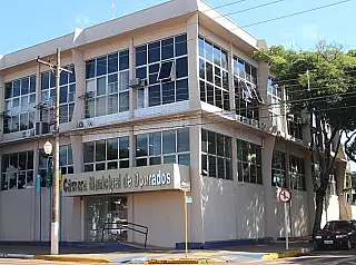 Câmara de Dourados confirma aumento de diárias que estavam congeladas desde 2013