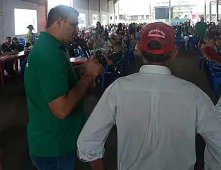 Carlito reconhece papel das casas de apoio a pacientes com câncer