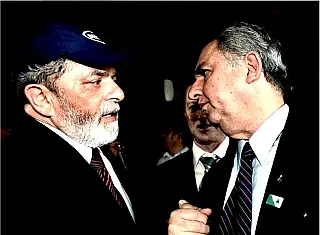 Ministério Público denuncia Lula e mais doze por lavagem de dinheiro e corrupção