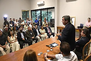 Governo anuncia décimo-terceiro a hospitais de MS