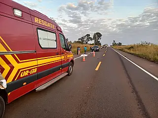 Jovem de 22 anos morre após bater em anta na BR-265