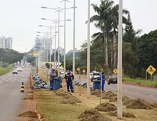 Prefeitura 'faz favor' ao Estado com reparos em obra inacabada da Avenida Guaicurus
