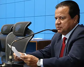 Fetems realiza Audiência Pública sobre valorização do administrativo da escola