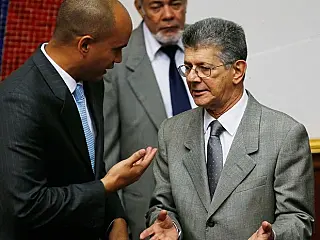 Decreto de Maduro é rejeitado pelo Parlamento venezuelano