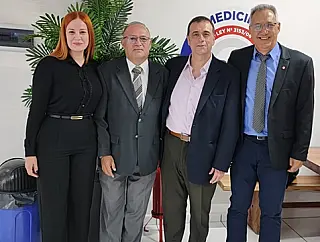 Embaixador paraguaio no Brasil visita a UCP e defende hospital