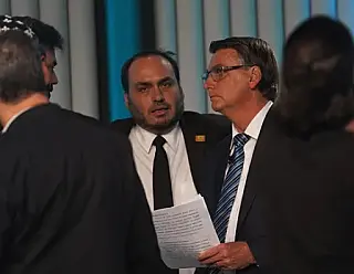 Bolsonaro pede votos para Contar no Estado