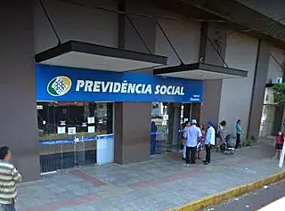 Mais de 1 milhão disputam mil vagas
