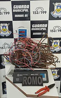 Guarda Municipal prende ladrão de fios em casa desocupada para alugar