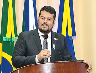 Daniel Jr pede manutenção