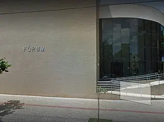 Homem que matou mulher com barra de ferro é condenado a indenizar sogros