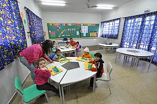 Dourados cumpre o piso e reajuste de professores chega a 24% em dois anos
