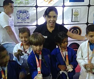 Judô de Itaporã conquista sete ouros em etapa do Estadual