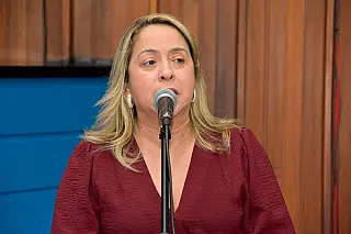 Lia Nogueira fortalece assistência a pacientes com câncer na Capital