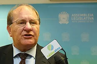 Enelvo diz que 'homem do campo será sua principal bandeira', ao assumir vaga na Assembleia