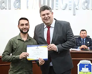 Yuri reconhece trabalho de líderes comunitários