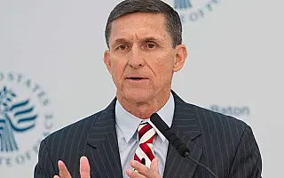 Conselheiro de Segurança Nacional dos EUA, Michael Flynn renuncia ao cargo