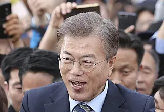 Pesquisa de boca de urna mostra Moon vencendo eleições na Coreia do Sul