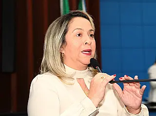 Projeto de Lia protege médicos contra violência