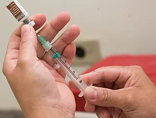 Embora imune, Estado incentiva combate ao Aedes transmissor da febre amarela