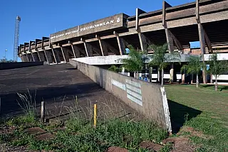 Clubes vão reformar Morenão para jogos do Estadual 2017