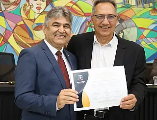 UCP recebe homenagens da Câmara em Ponta Porã