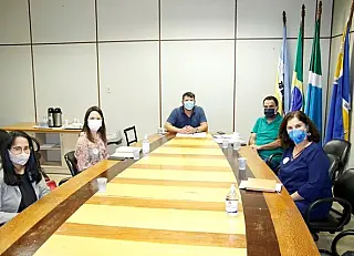 Conselhos de Psicologia e de Assistência Social defendem aplicação de lei